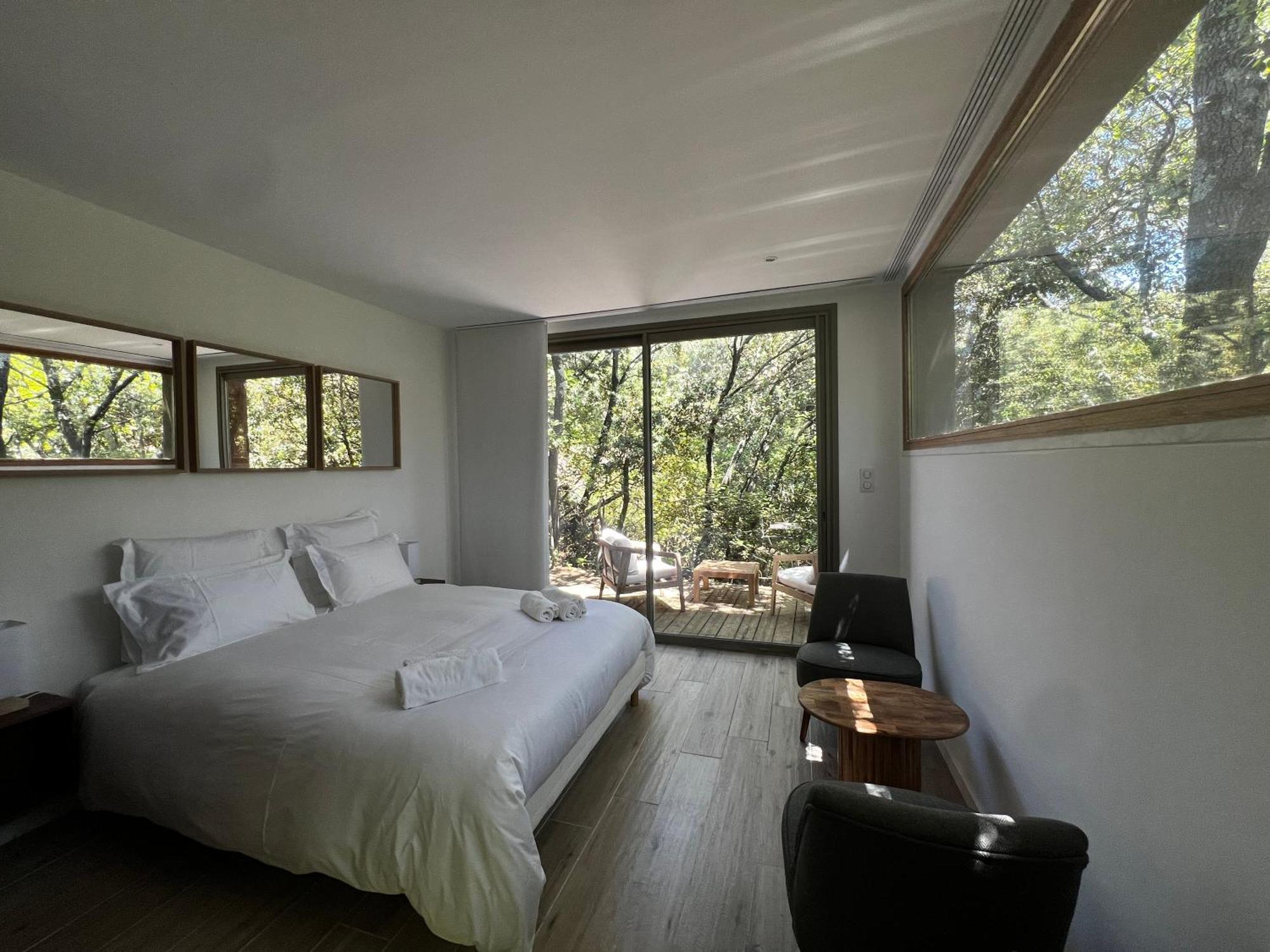 La Canopee Private Ecolodges Nimes Bagian luar foto